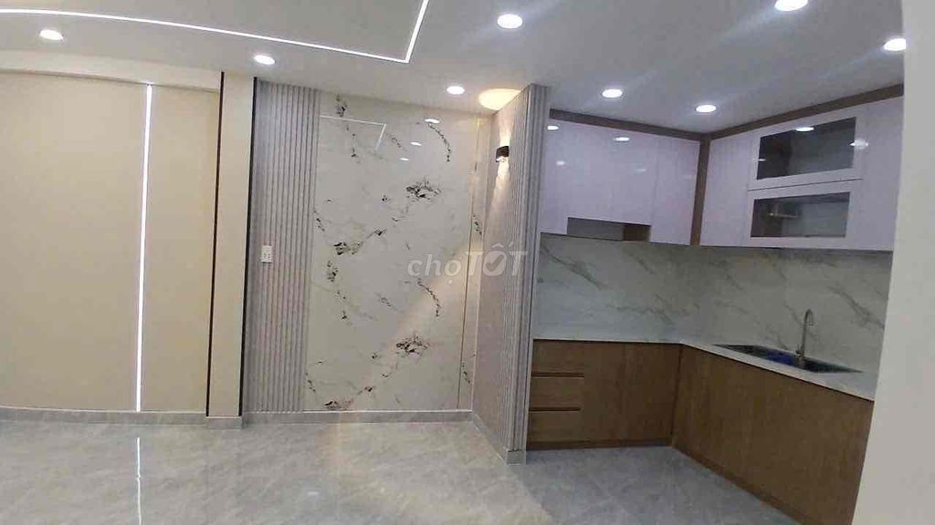 Rent a new house called Le Chiffre Tân Thới Hiệp District 12th floor 1 3 meters 3 bedroom 11 million alleys