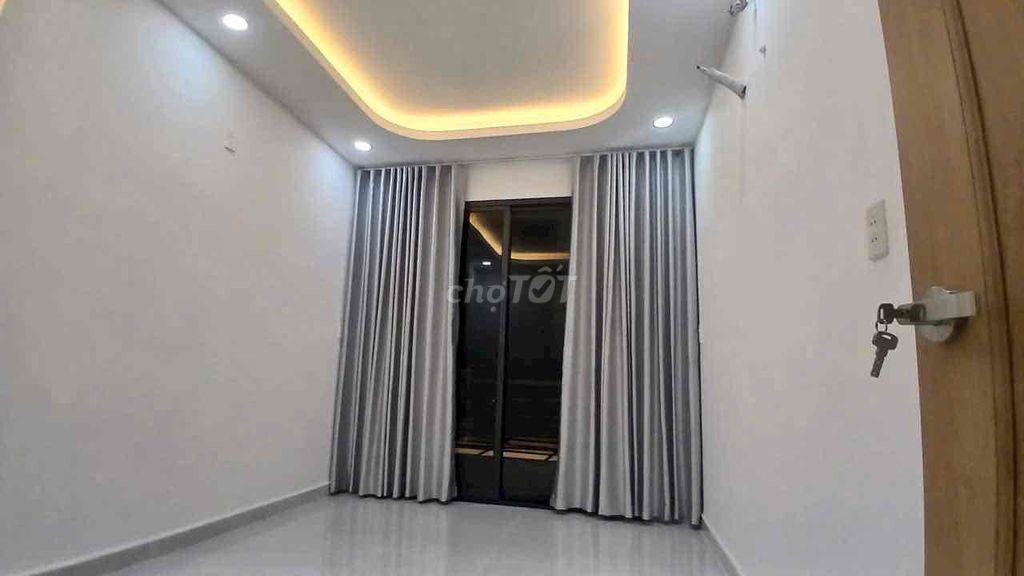 Rent a new house called Le Chiffre Tân Thới Hiệp District 12th floor 1 3 meters 3 bedroom 11 million alleys