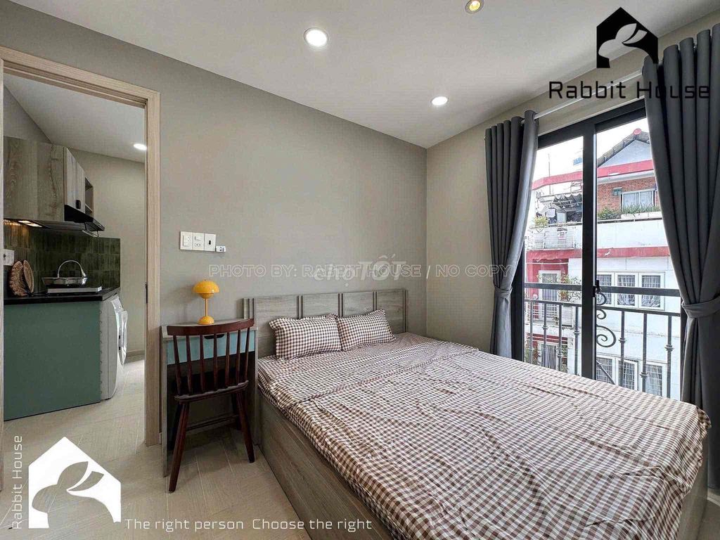 The apartment is one bedroom, which is full of Tô Hiến Thành, District 10.