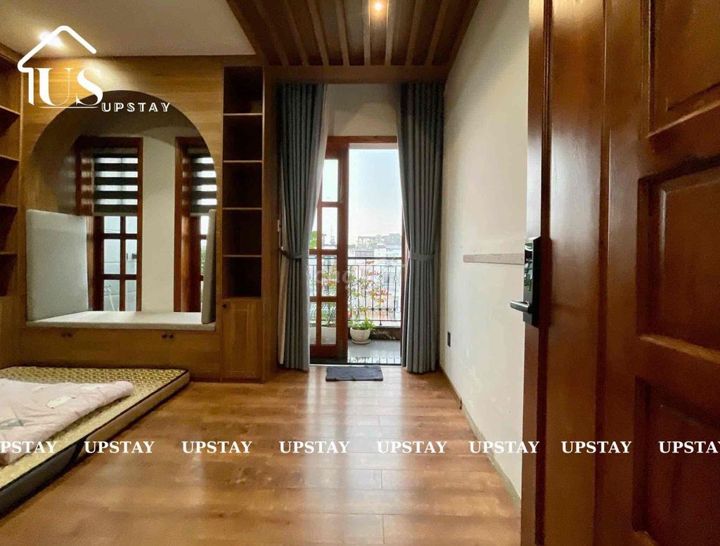 Three bedrooms-- three toilets-- deal-- Lê Văn Sỹ, District 3.