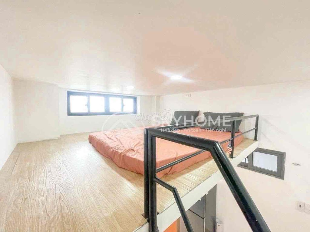 There's a guard room at 2-3, who's been raising pets on 23 Tân Hưng.