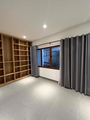 Renting Kadc Liên Phường near Global City 9 million a month.