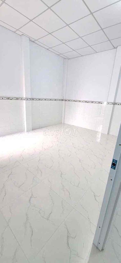 Rent a new house. Le Chiffre Hiệp Thành District 12 150 meters. 7 meters. 9 million locks.
