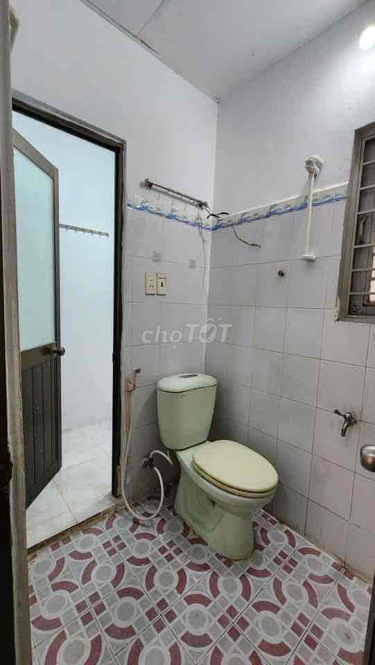 2 rooms 3 x 10 Nguyễn Biểu