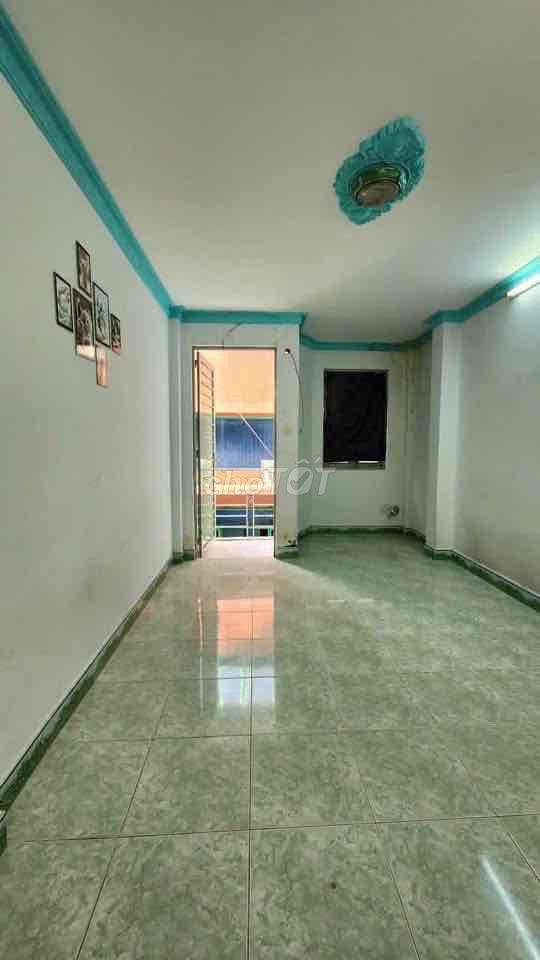2 rooms 3 x 10 Nguyễn Biểu