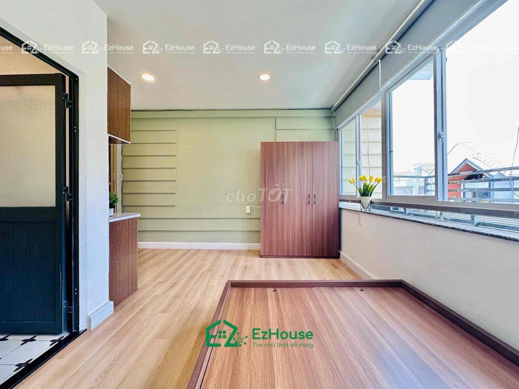 A nice, cool, comfortable interior room.