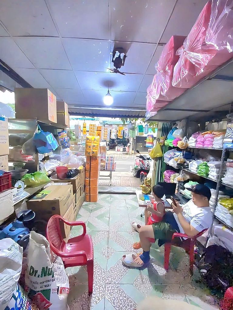 Rent a front house on Nguyễn Thị Búp P. Tân Chánh Hiệp District 12