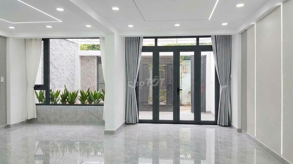 Rent a nice new house 1/ Trương Thị Hoa P. Tân Thới Hiệp District 12
