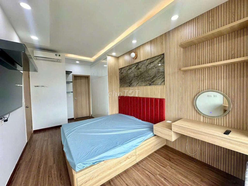 Two bedrooms. Two beautiful view toilets. Novaland Golden Mansion.