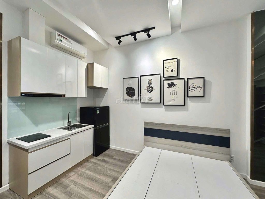 One bedroom. A real ten million Novaland Orchhard Parkview toilet.