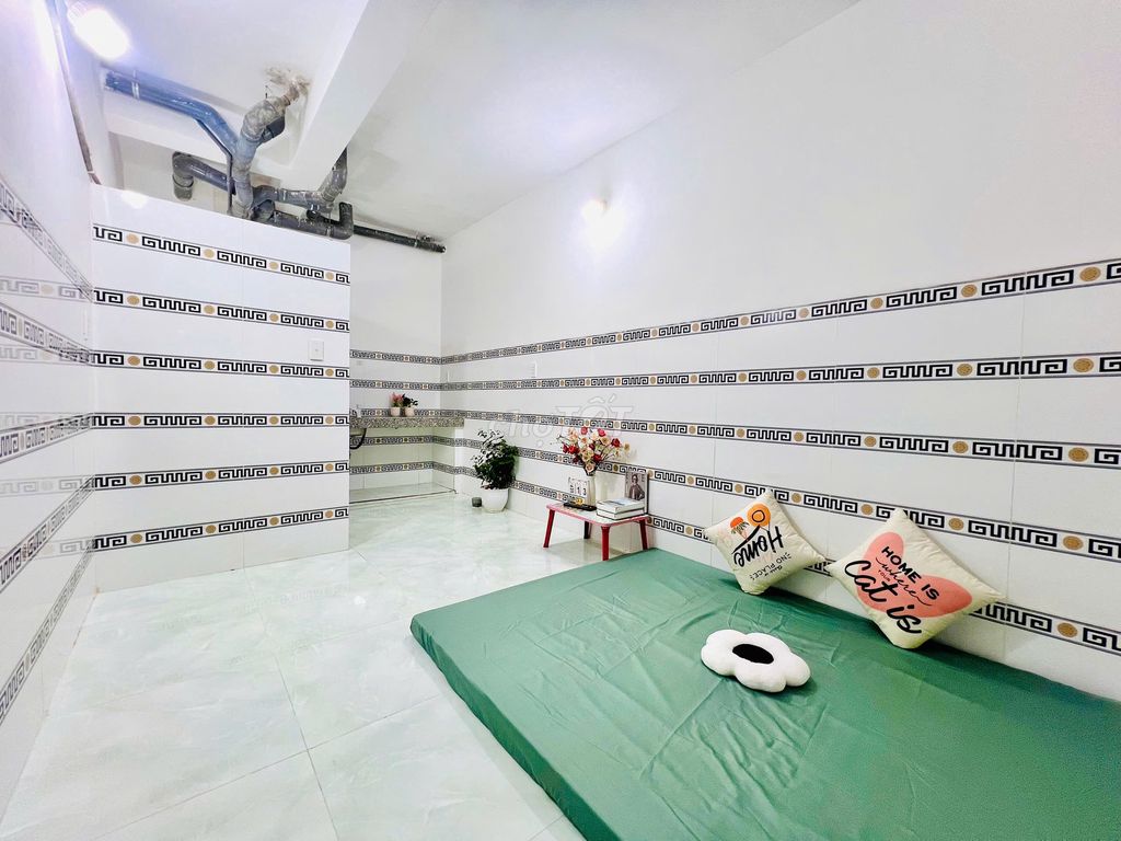 Rent a sv-hs hotel. Lê Đức Thọ line