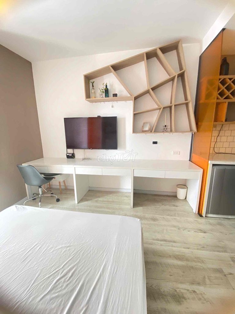 The full studio apartment of Saigon Royal furniture