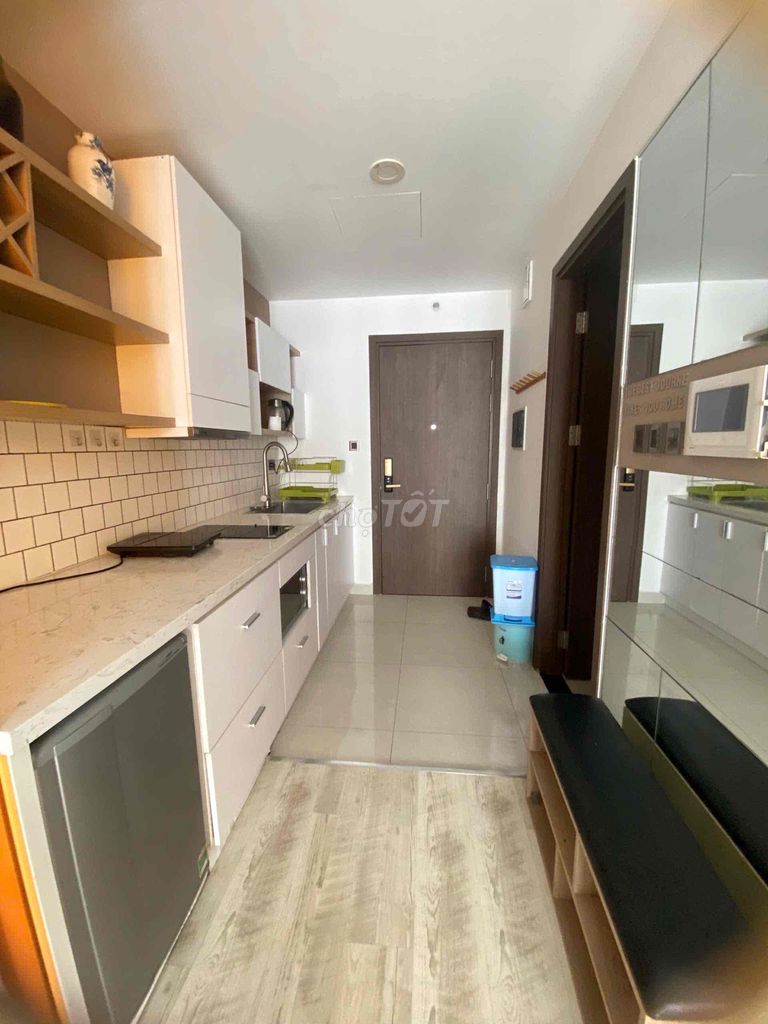 The full studio apartment of Saigon Royal furniture
