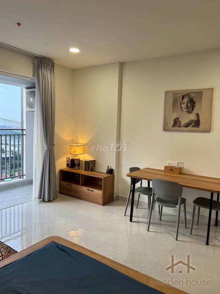 Sunrise Riverside 1 bedroom 7.4 million.