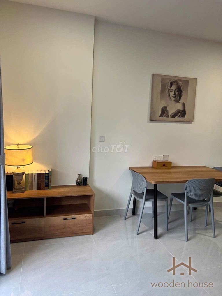 Sunrise Riverside 1 bedroom 7.4 million.