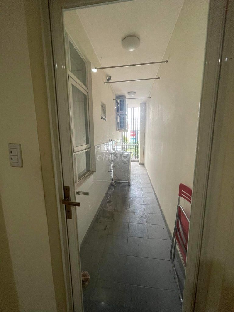 The court's rare! Cộng Hòa ghdun 70 M2 bedrooms/2 upstairs toilets -13 million