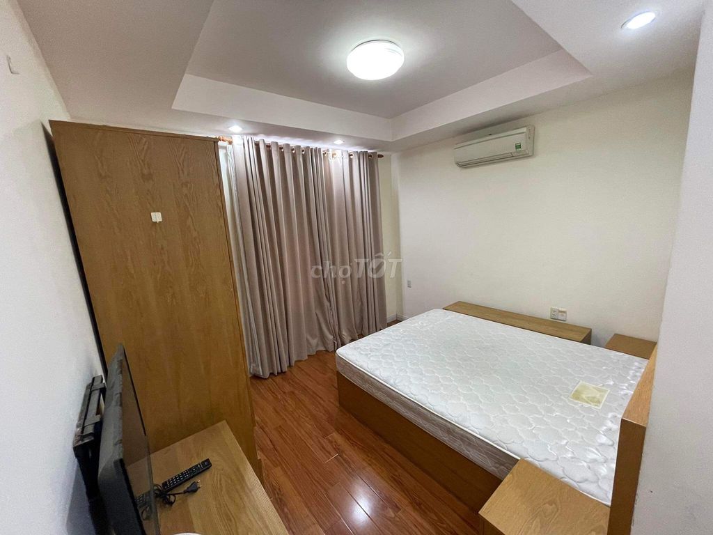 The court's rare! Cộng Hòa ghdun 70 M2 bedrooms/2 upstairs toilets -13 million