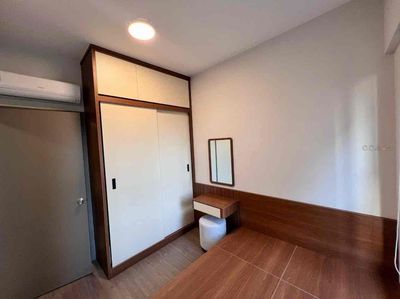 West Gate rents two rooms full of furniture; Only nine million a month.