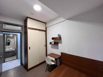 West Gate rents two rooms full of furniture; Only nine million a month.