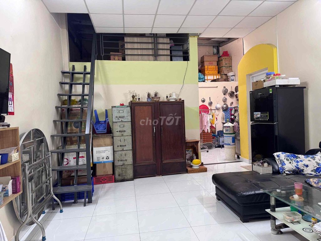 Rent the original Nguyễn Kiệm(7). 3 Gò Vấp, 6 m x 15m at 8 million 500