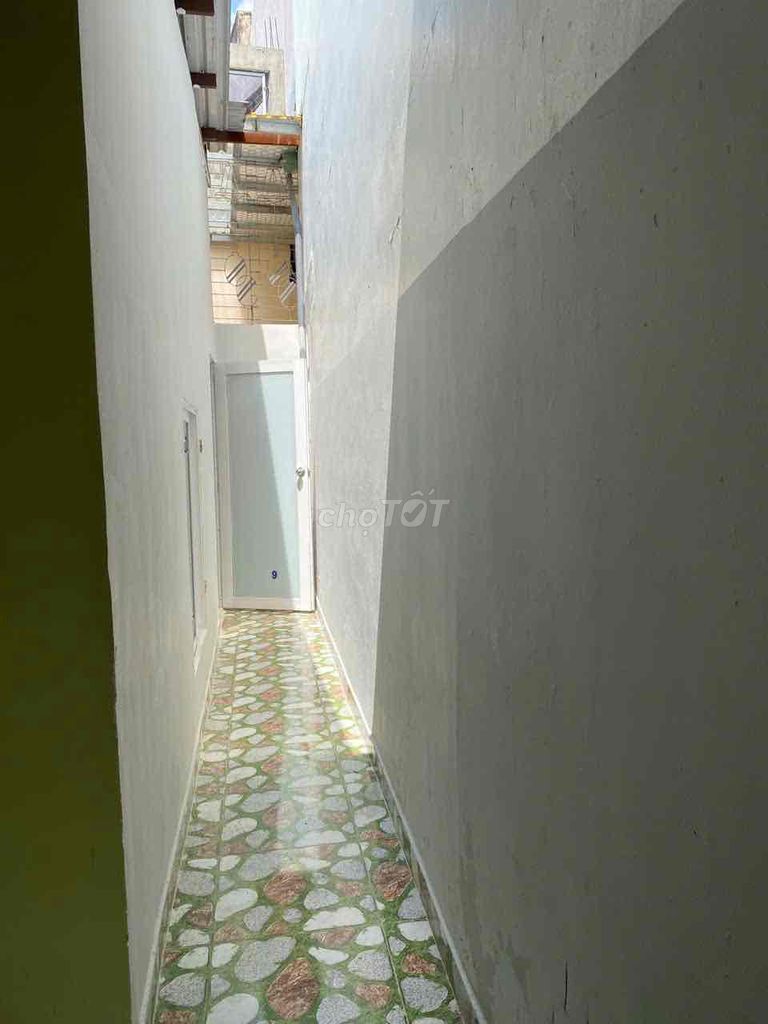 Rent the original Nguyễn Kiệm(7). 3 Gò Vấp, 6 m x 15m at 8 million 500