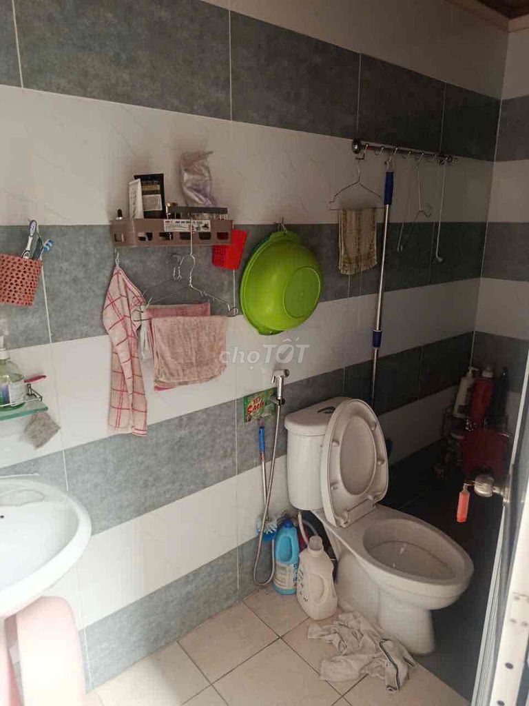 Rent the original Nguyễn Kiệm(7). 3 Gò Vấp, 6 m x 15m at 8 million 500