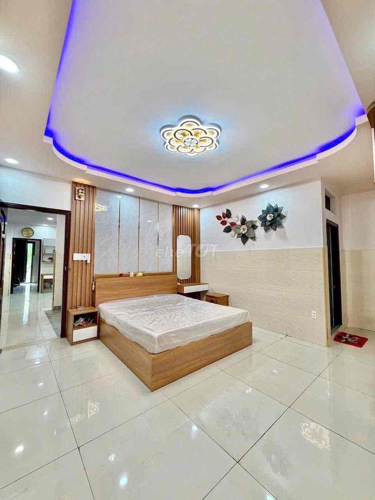 House One Fire Arrow - Tân Tạo 6 x 20,3.5 pieces,5 P Full interior