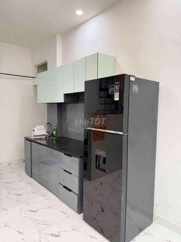 Rent a new house full of 7ths, a fortune. It's 11 trieu. area: 3.5 x8 meters