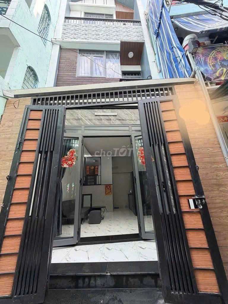 Rent a new house full of 7ths, a fortune. It's 11 trieu. area: 3.5 x8 meters