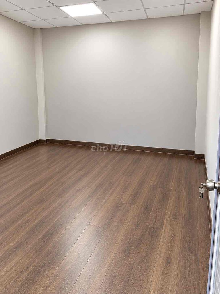 Rent a house 4 x23 M street at 17 million-- 5 x 21 meters at 20 million Tân Quy.
