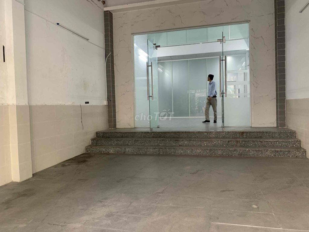 Rent a house 4 x23 M street at 17 million-- 5 x 21 meters at 20 million Tân Quy.