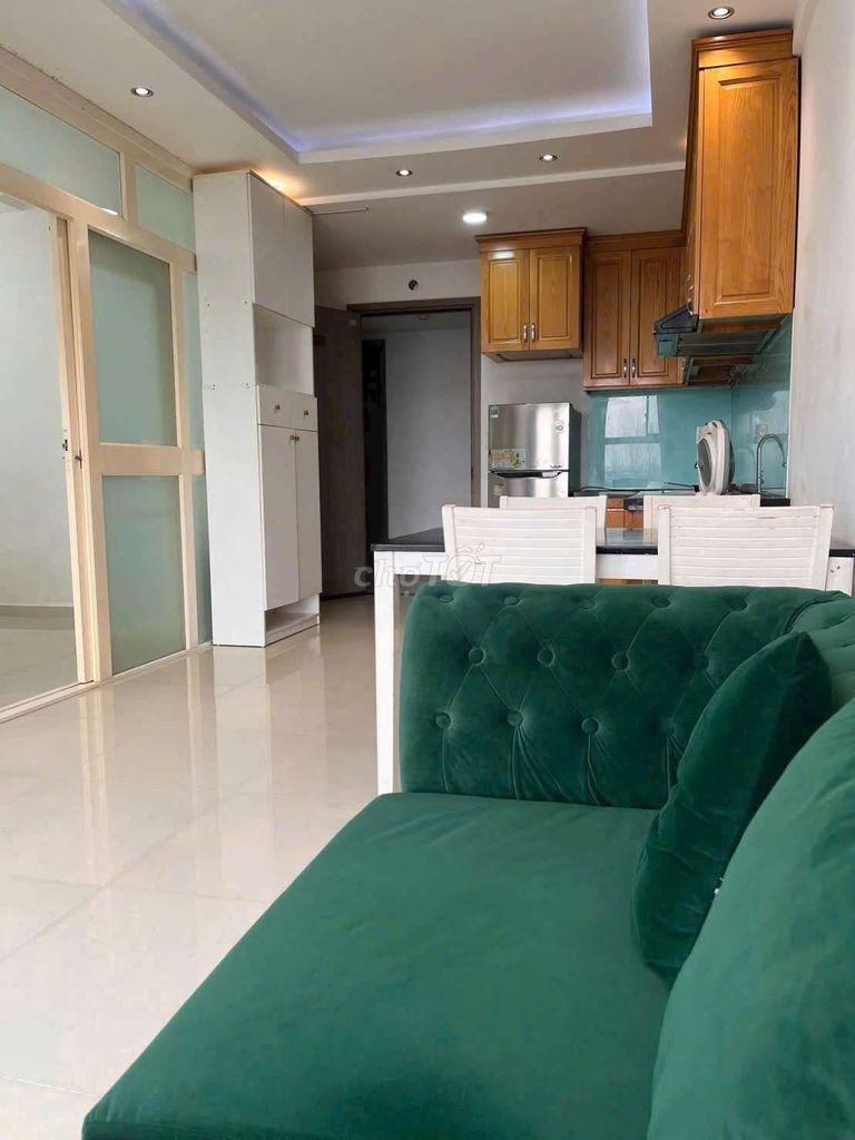 Rent the Guardian of the country 4 x 15 including 2 bedrooms. A toilet with seven.