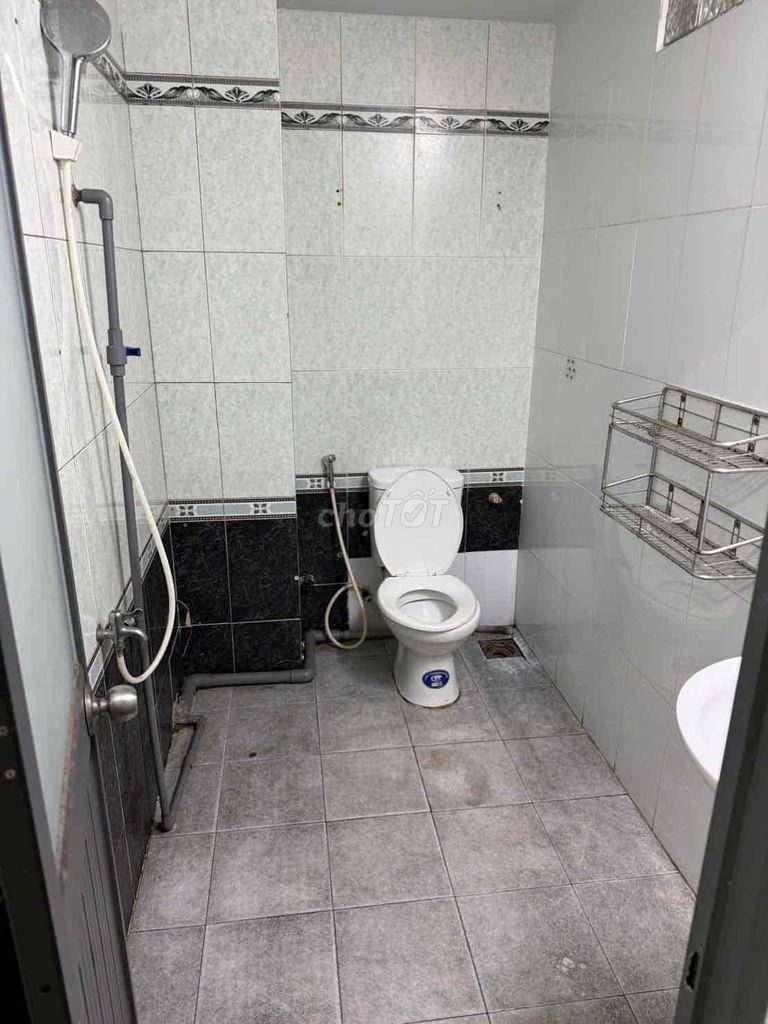 Rent a cash house. Hoàng Kim Giao-770. 5 District 8