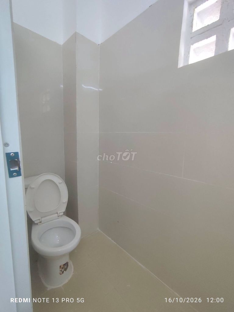 Rent Nguyễn Duy Dương District 5 (near pink school)