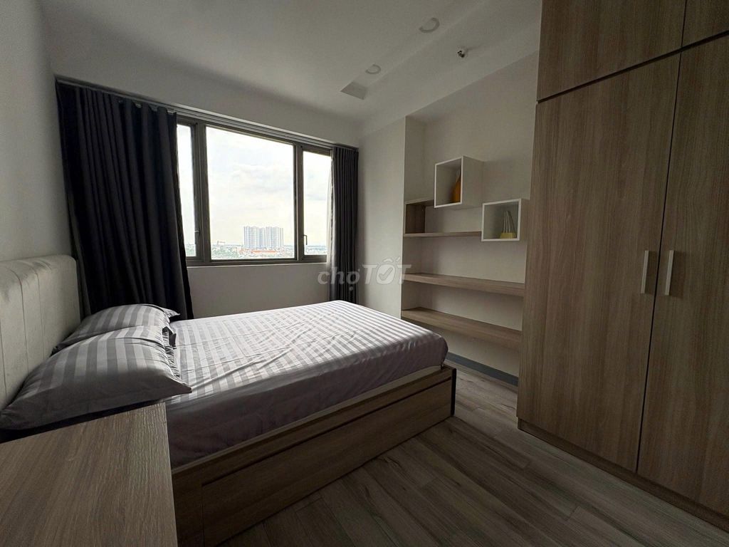 The Manor 2-Bình Thạnh, rent 17 million a month, 78 meters, two furniture bedrooms.