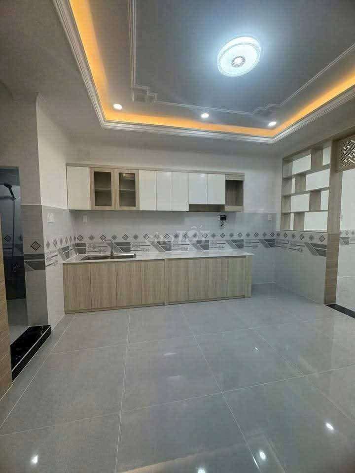Nguyễn Ảnh Thủ.4.2 x 30 meters 3th floor 5 bedroom