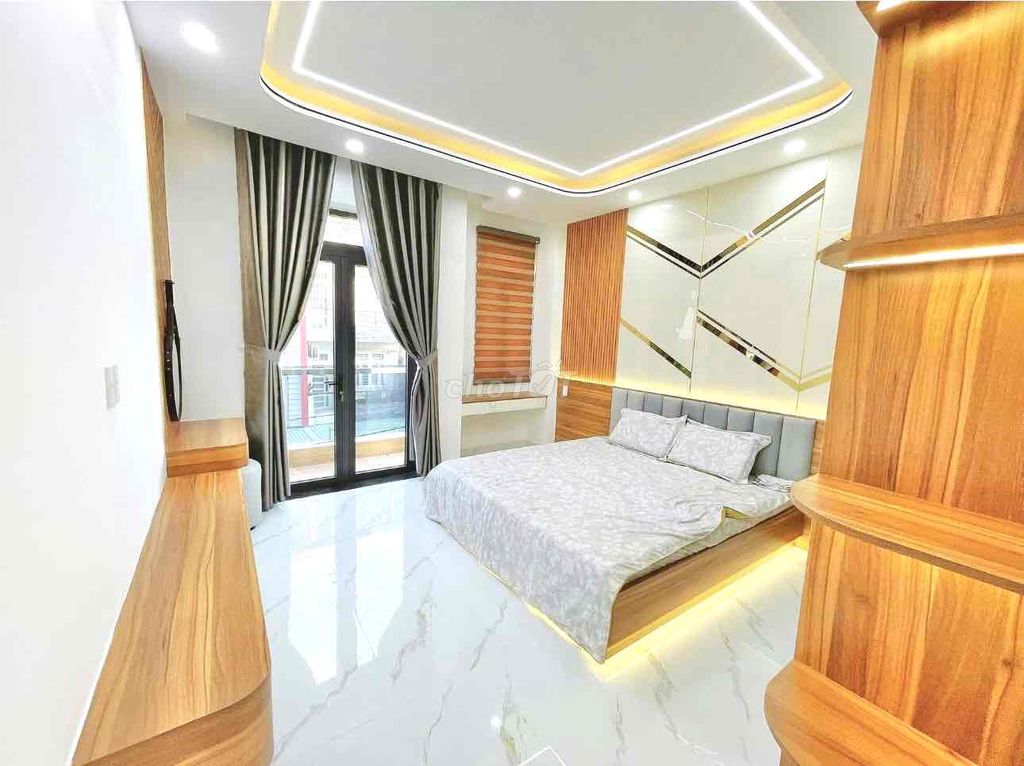 4 x18 5 5th floor bedroom 5 toilets - Lê Đình Cẩn Street, Bình Tân district