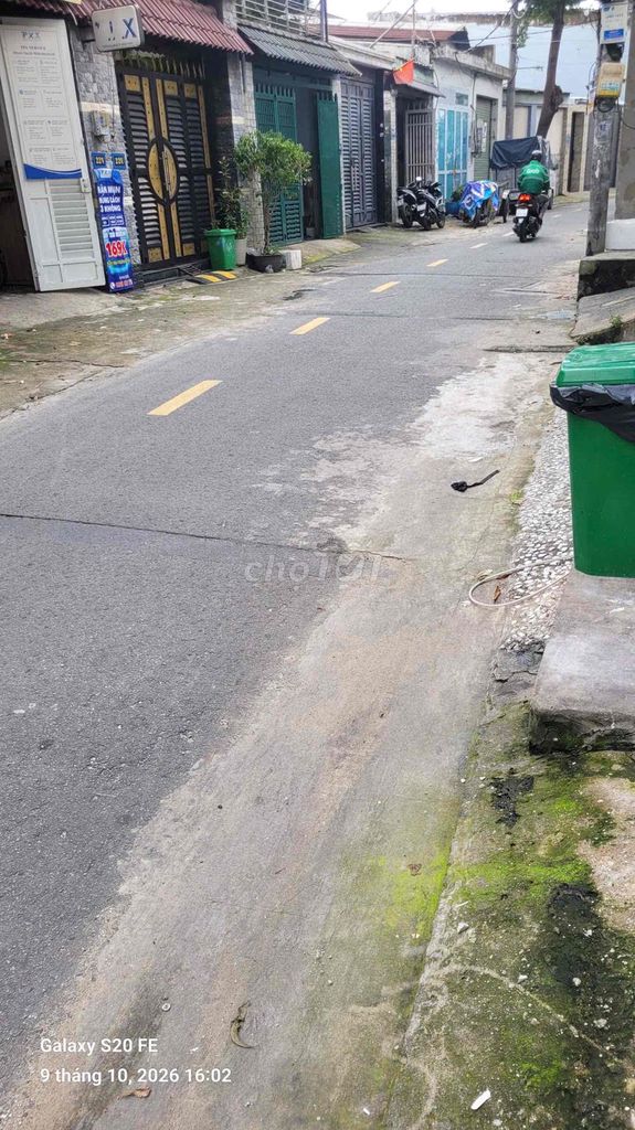building rents one internal số 4 bhh A area 4.2 meters