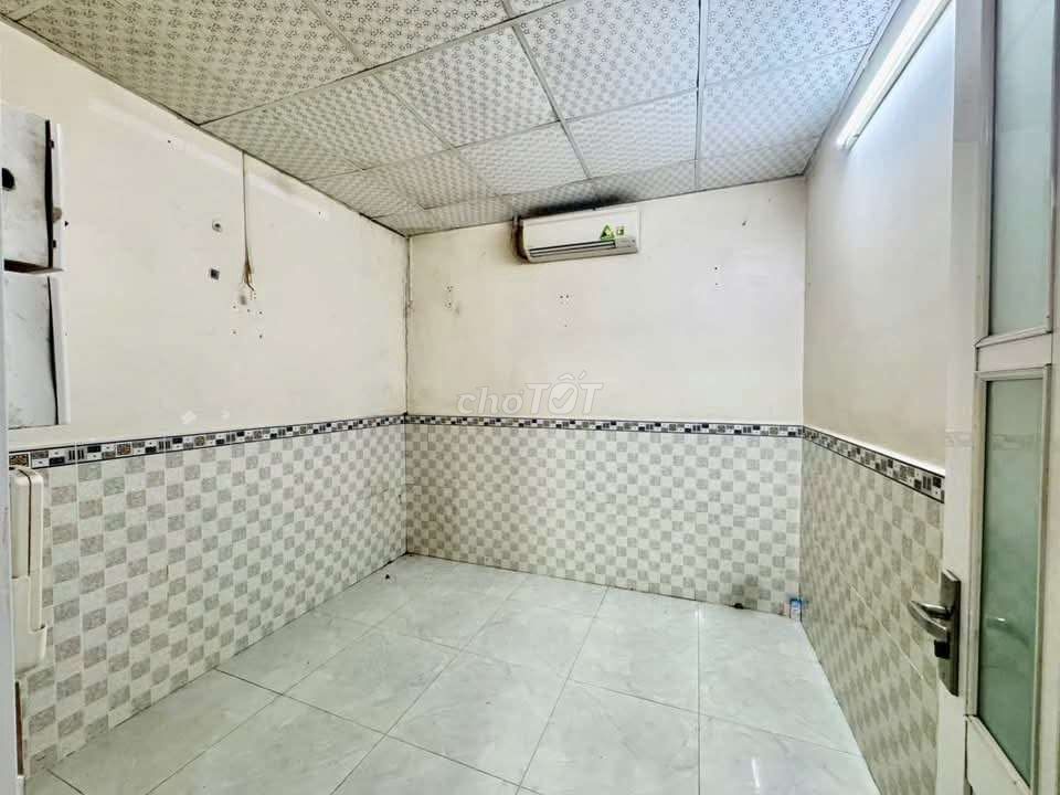 Qq1103 Street. Three has two bedrooms with two air conditionings.