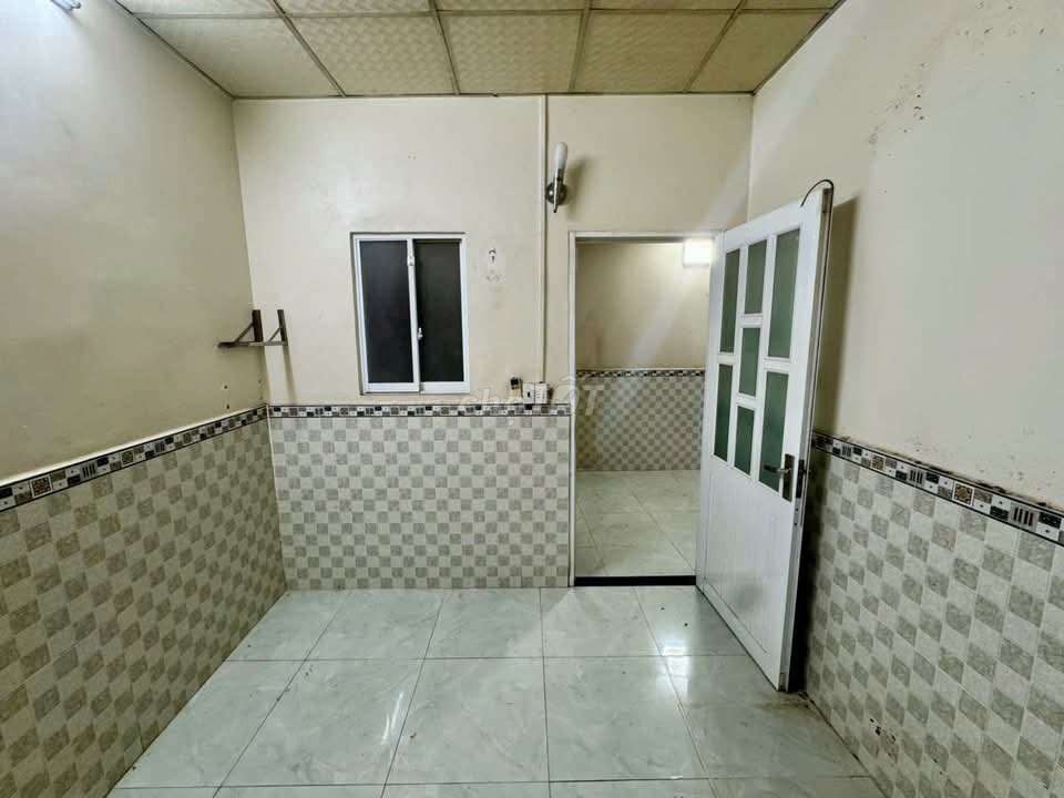 Qq1103 Street. Three has two bedrooms with two air conditionings.