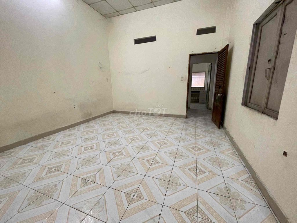Rent the original Phạm Văn Bạch f 15 Tân Bình * home 1st place