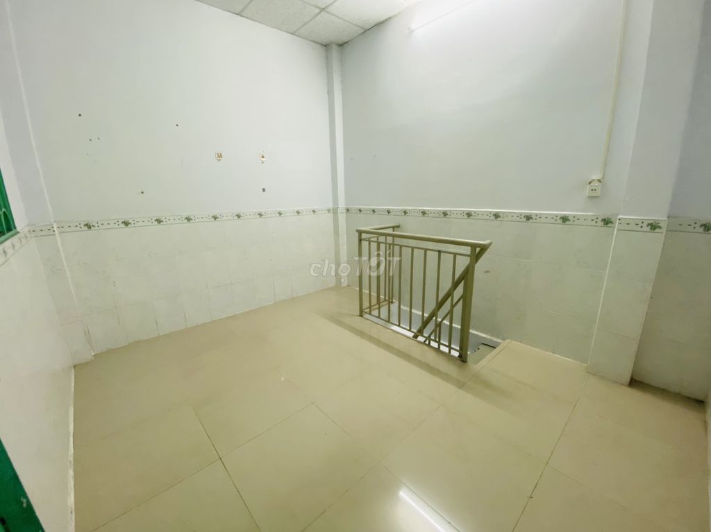 Rent an Assumption Room.