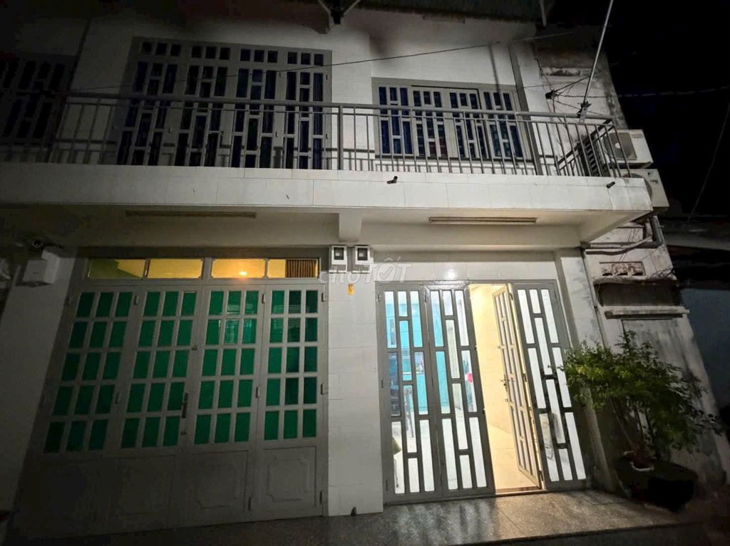 To rent 127 A Bà Huyện Thanh Quan, District 3 – equal to 5 M - 35 million