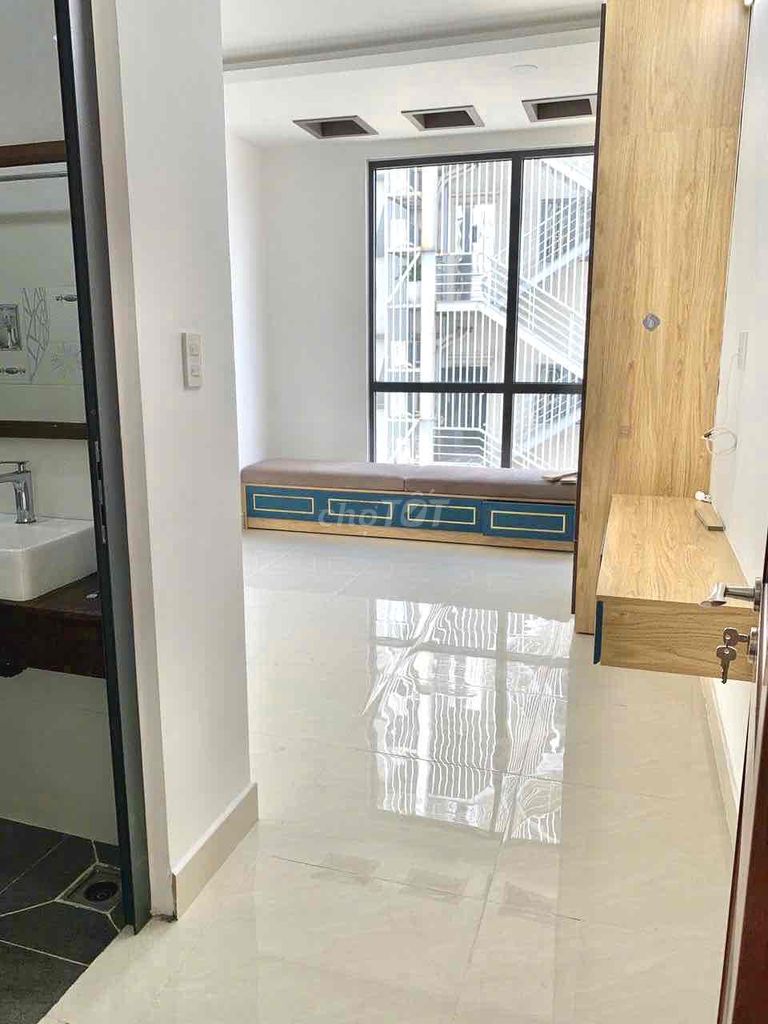 The Full House 4 x 15th floor bedroom 6 toilets Lê Văn Quới street