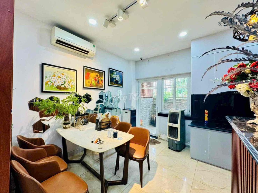 Rent a full Melosa interior home. $1.7 million owner.