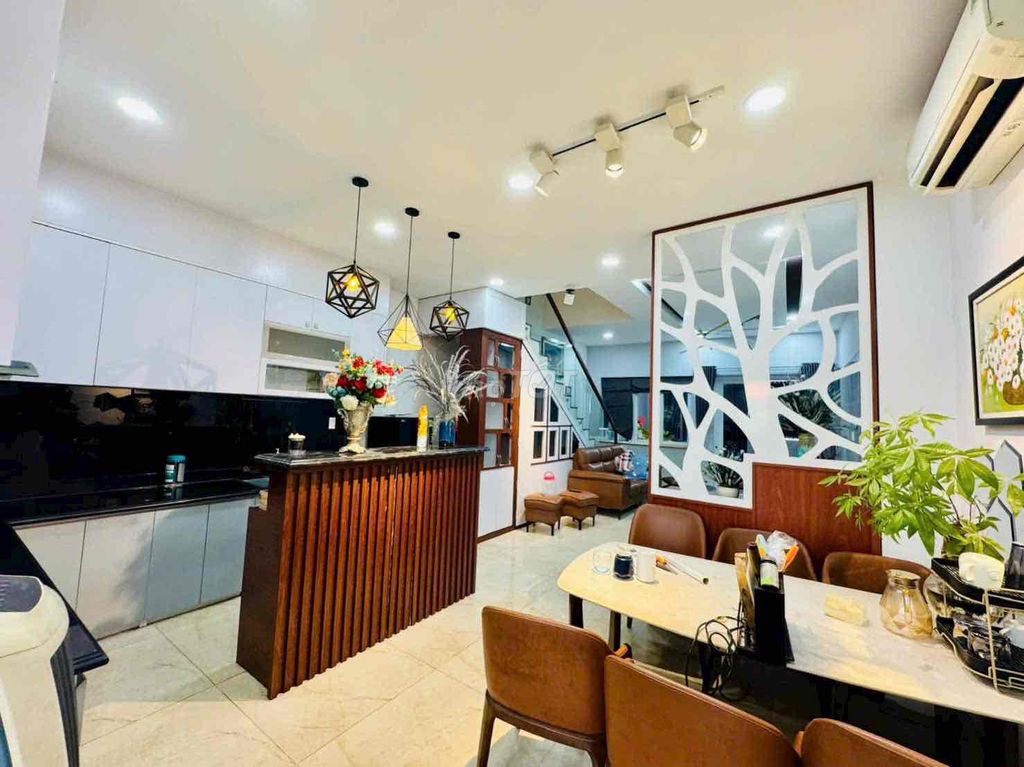 Rent a full Melosa interior home. $1.7 million owner.