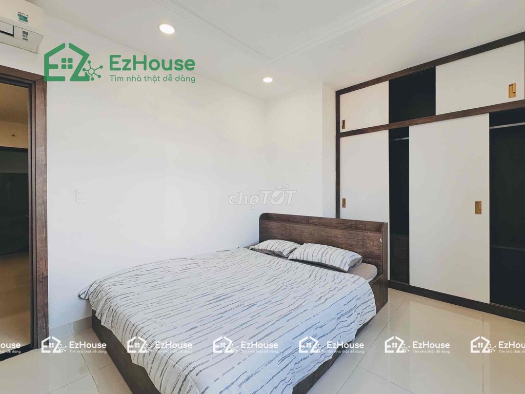 A kitchen bedroom, Bế Văn Cấm.