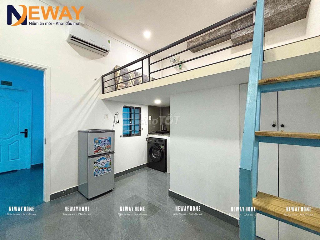 sky windows full wash-housed windows at aeon Tân Phú & huit