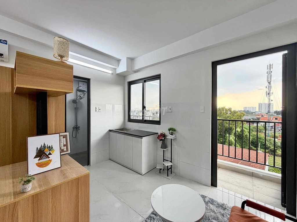 renting studios to private balconies