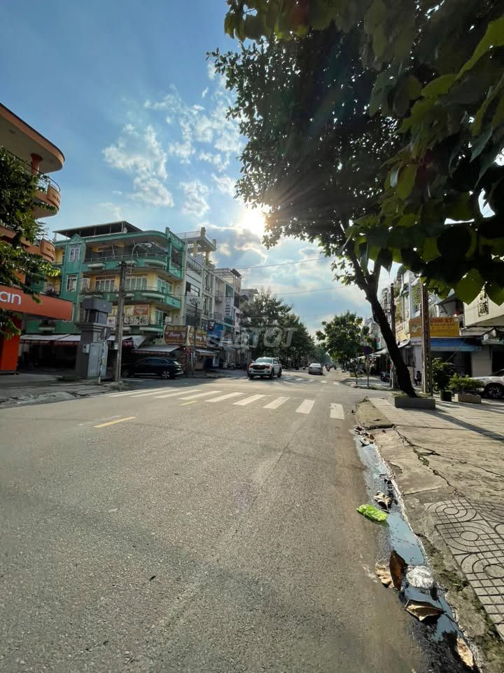 số 1 1kd Street, Fire Arrows, 4 x 20 meters, 3/3 plates, 4 bedrooms, 25 million.